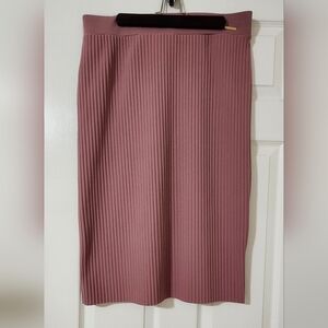 Andrew Marc New York Semi Ribbed Skirt Size Large.